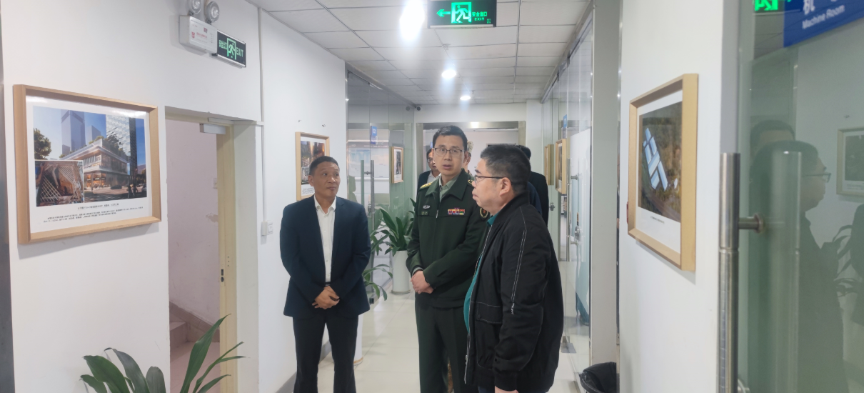 南山區(qū)委常委、區(qū)人武部政委常華一行蒞臨港灣工程公司開(kāi)展民兵組織整頓潛力調(diào)查座談會(huì)